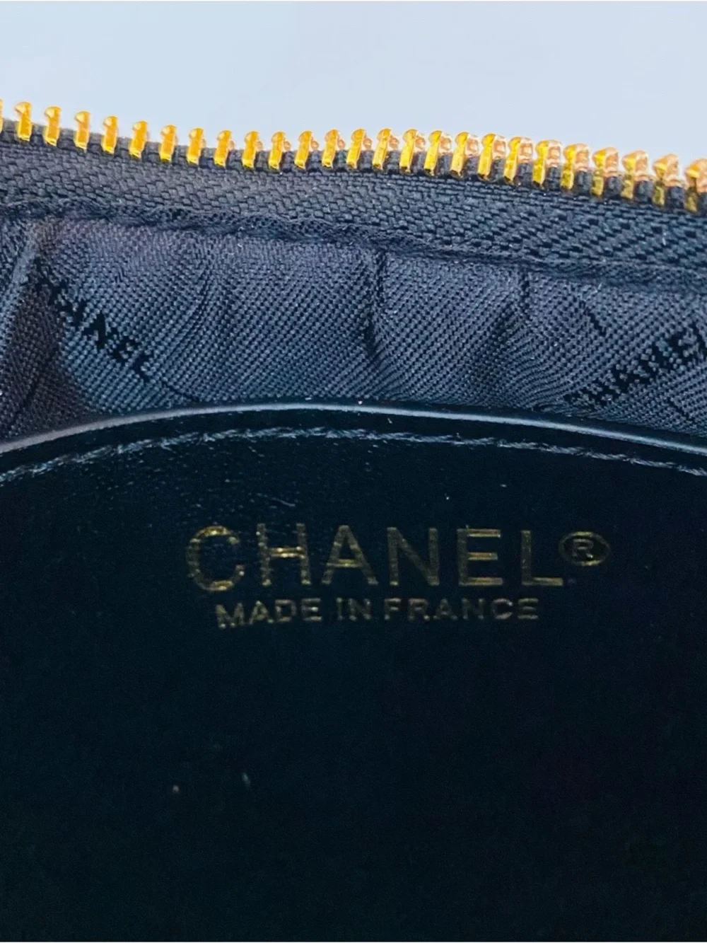New in Box Chanel Makeup GWP Black Quilted Faux Leather 19 Hobo Shoulder Bag